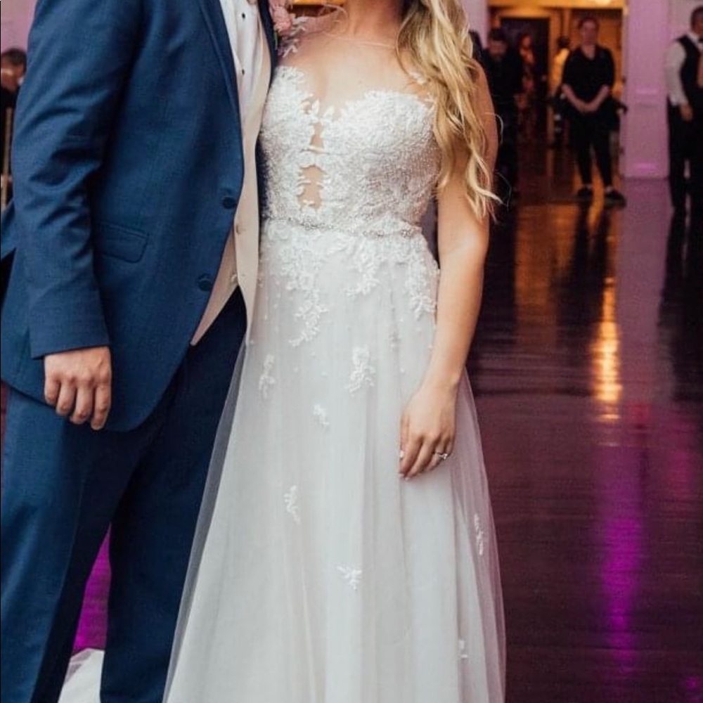Avery Maggie sottero wedding dress